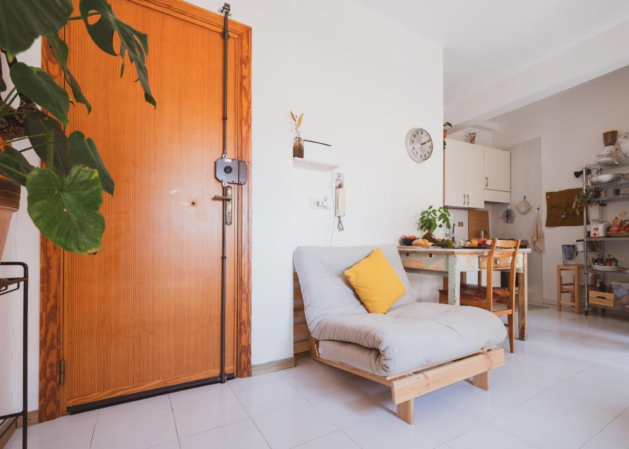 Tree Apartment