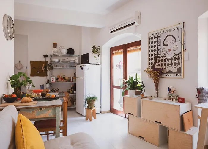 Love Tree Apartment